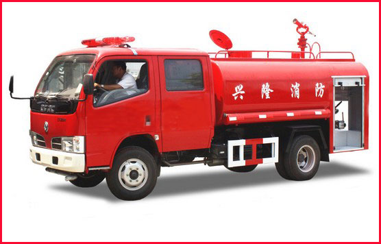 4噸東風(fēng)福瑞卡雙排座消防灑水車價格