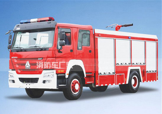 重汽豪沃8噸水罐消防車價(jià)格