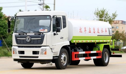 東風(fēng)天錦國六12噸灑水車圖片 東風(fēng)天錦國六12噸灑水車圖片