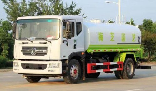東風(fēng)多利卡國六14噸灑水車 東風(fēng)多利卡國六14噸灑水車