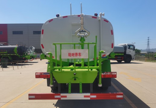 國(guó)六東風(fēng)多利卡(D9)15方灑水車 國(guó)六東風(fēng)多利卡(D9)15方灑水車