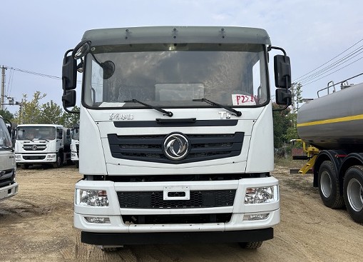 25噸灑水車價(jià)格_東風(fēng)華神T5前四后八25方灑水車_凱力風(fēng)牌KLF5310GPSE6型綠化噴灑車