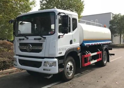 東風多利卡D9灑水車 東風多利卡D9灑水車